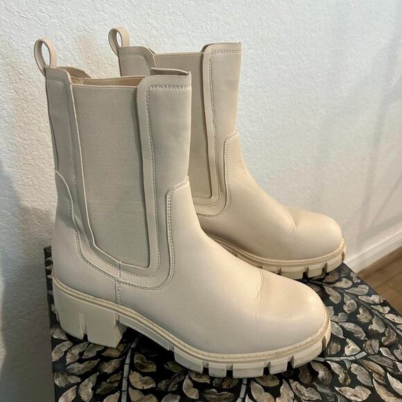 Other Shoes - Bone 🦴 Colored Platform Boots Mid Calf Chunky Block Heel Chelsea Cream boots